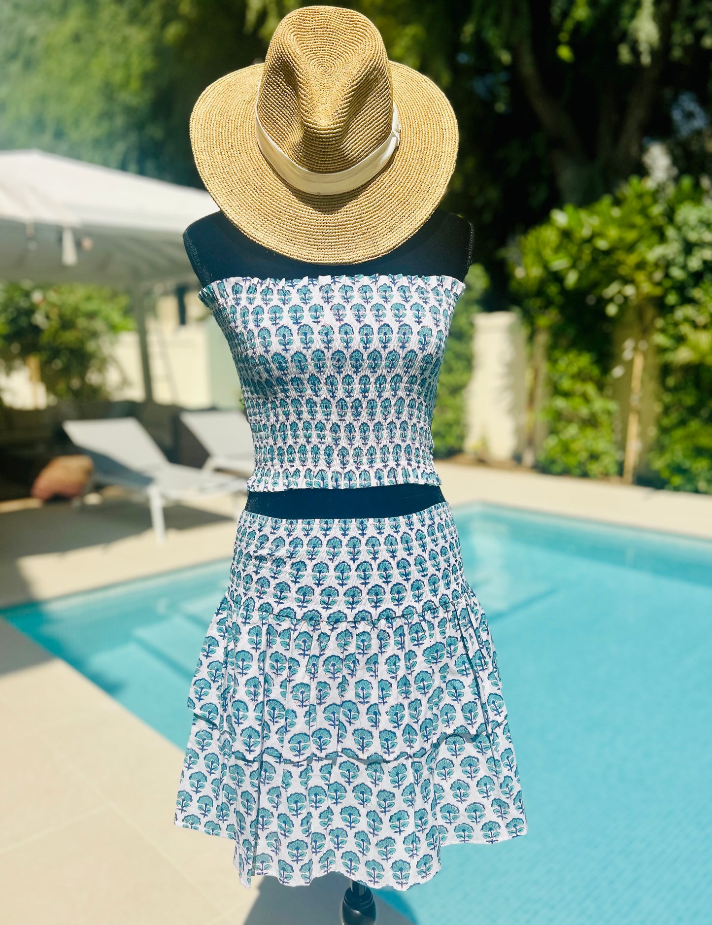 Bandeau Top - White with Green and Blue Flower