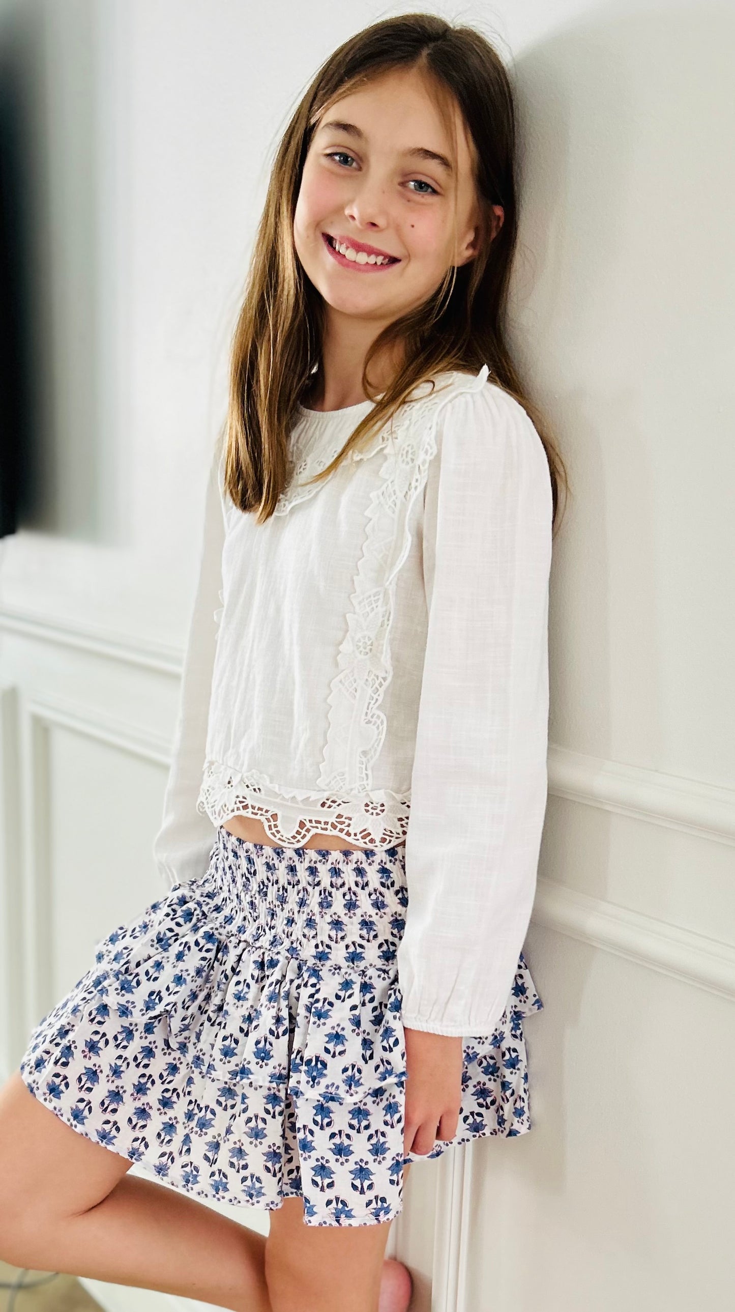 Mini-Skirt - White with Blue Flowers