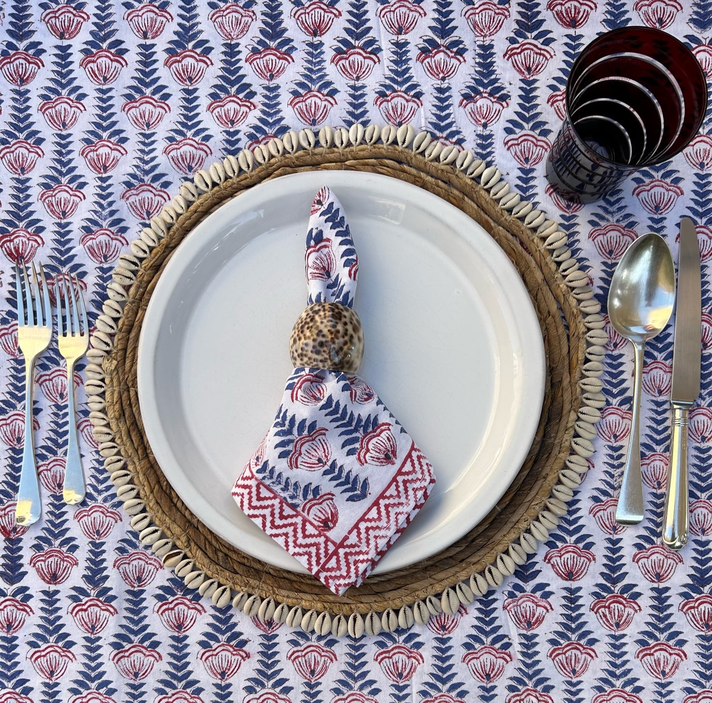 Tablecloths with Matching Napkins